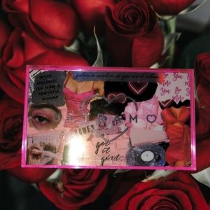 Ultramo valentine eyeshadow